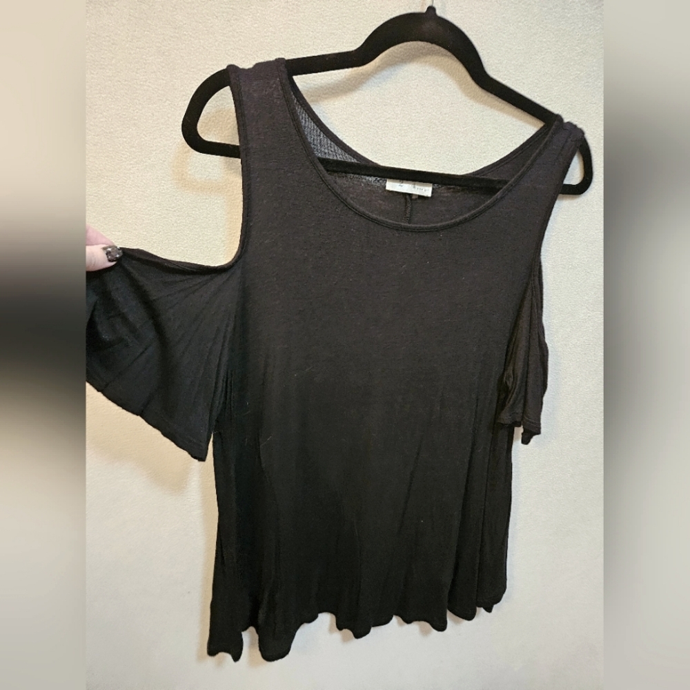 Flowy Cold Shoulder Top